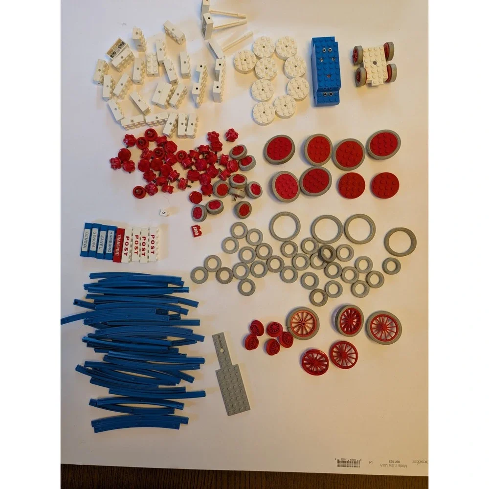 LEGO Vtg 1960's Trains‎ 113-2 & More Starter Train Sets Parts Motor Track Wheels